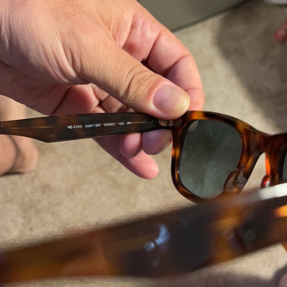 Rayban Sunglasses authentic RB engraved unisex - Picture 3 of 5